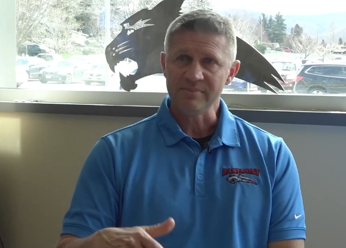 Eastmont’s Noell reflects on principal journey before returning to teaching